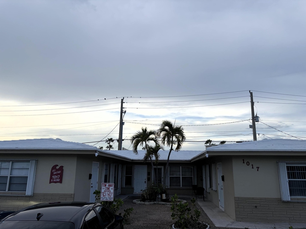 1017 Se 3rd Street - Photo 15