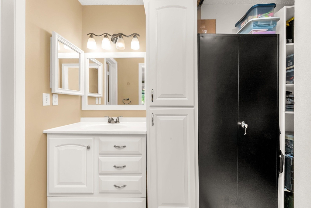 4772 Nw 22nd Street - Photo 16