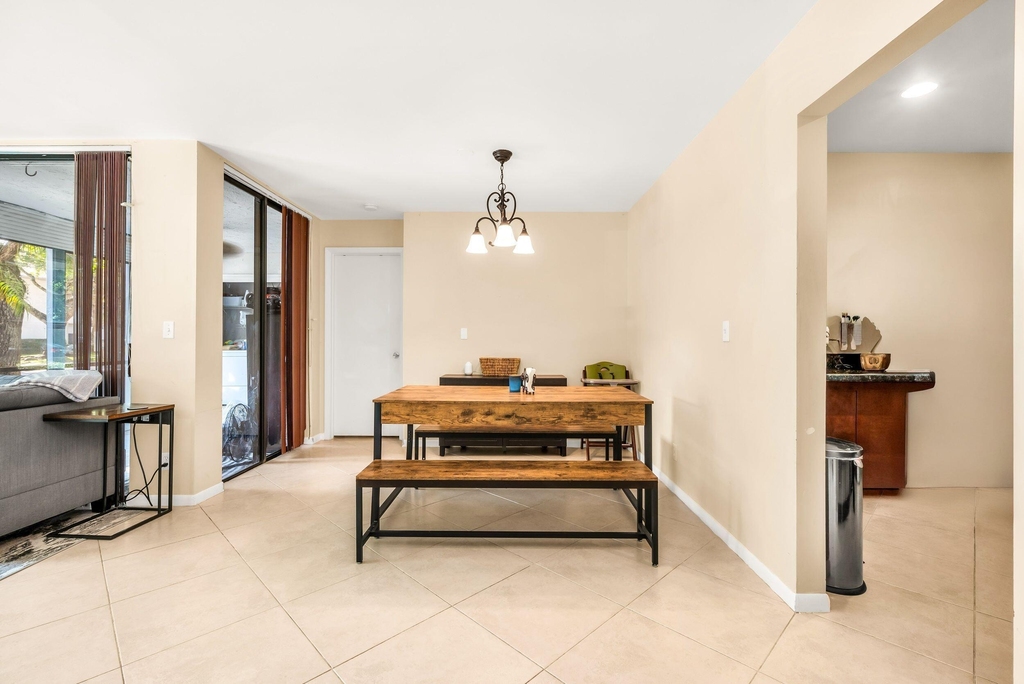 4772 Nw 22nd Street - Photo 5