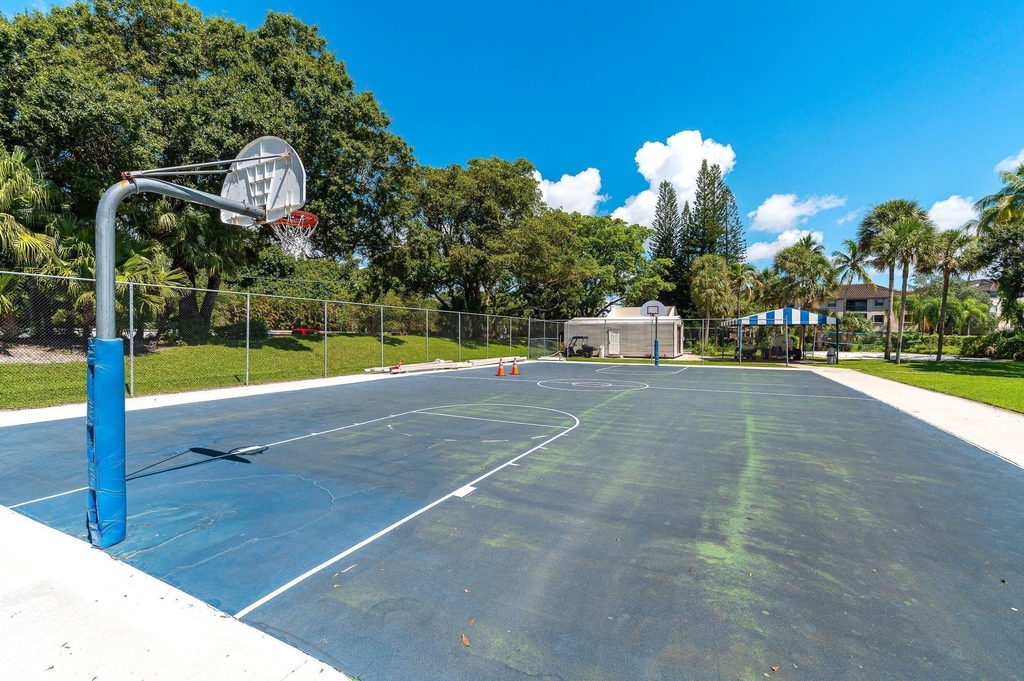 4772 Nw 22nd Street - Photo 40