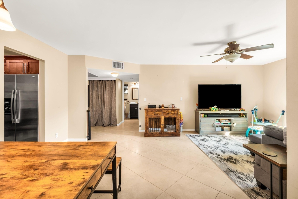 4772 Nw 22nd Street - Photo 9
