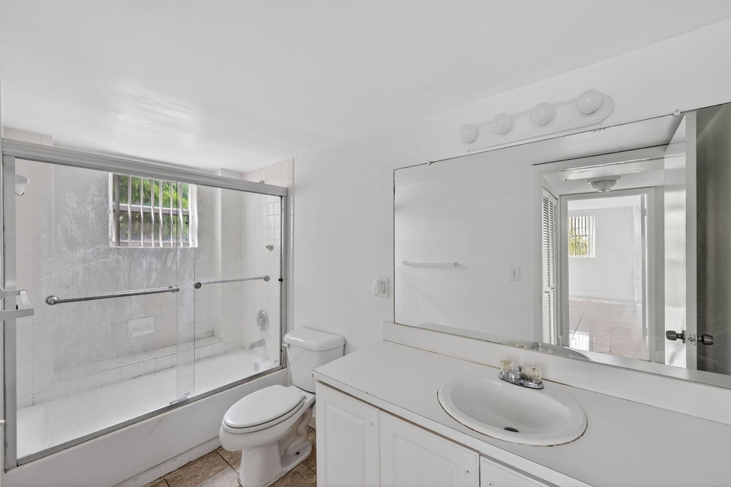 8363 Lake Drive - Photo 10