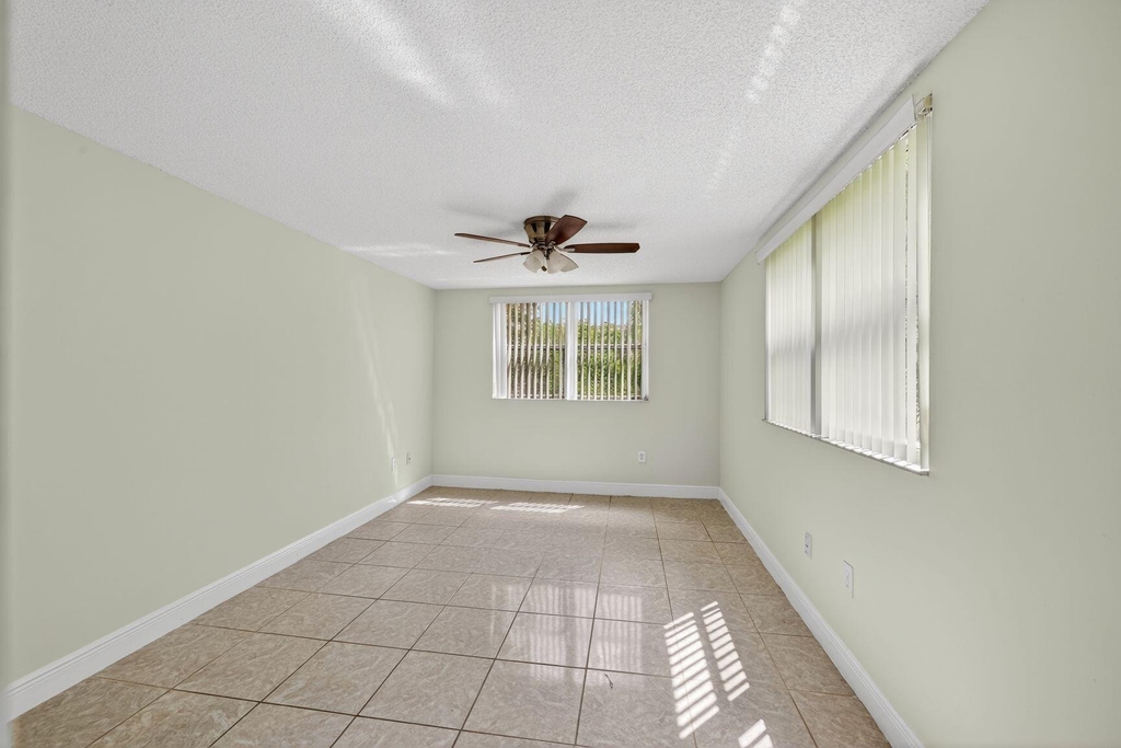 8363 Lake Drive - Photo 9