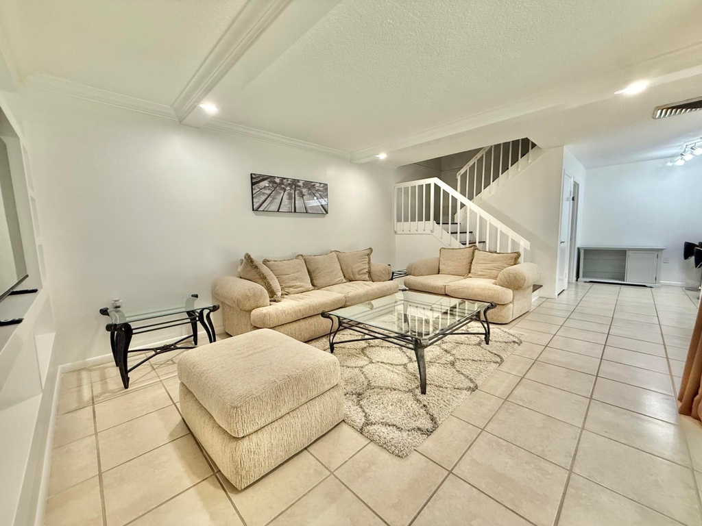 2410 24th Lane - Photo 4