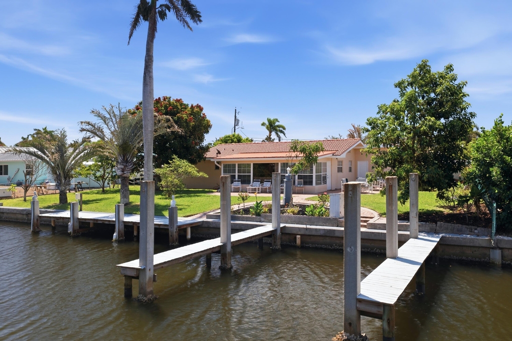 8455 Se Palm Street - Photo 28