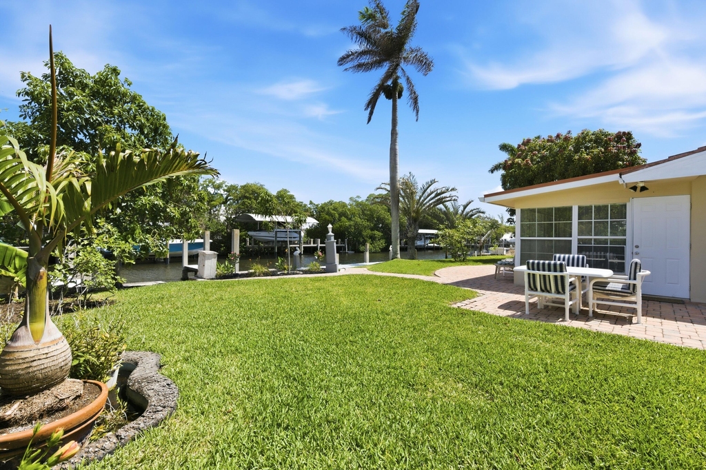 8455 Se Palm Street - Photo 29