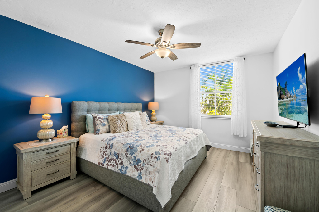 720 S Sapodilla Avenue - Photo 18