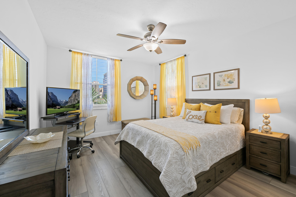 720 S Sapodilla Avenue - Photo 12