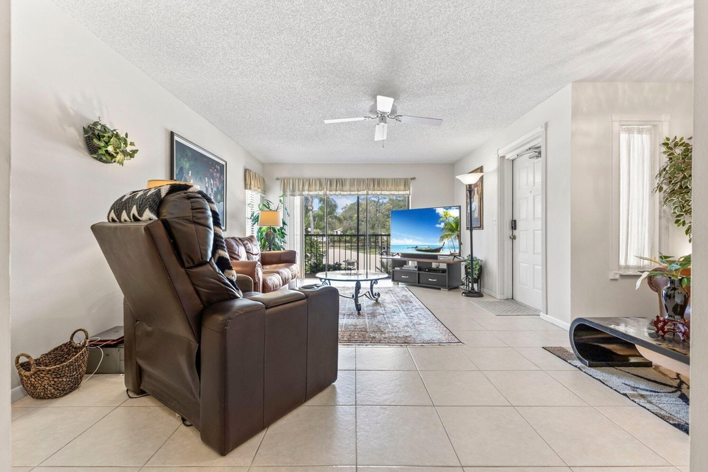 2732 Sw Matheson Avenue - Photo 3