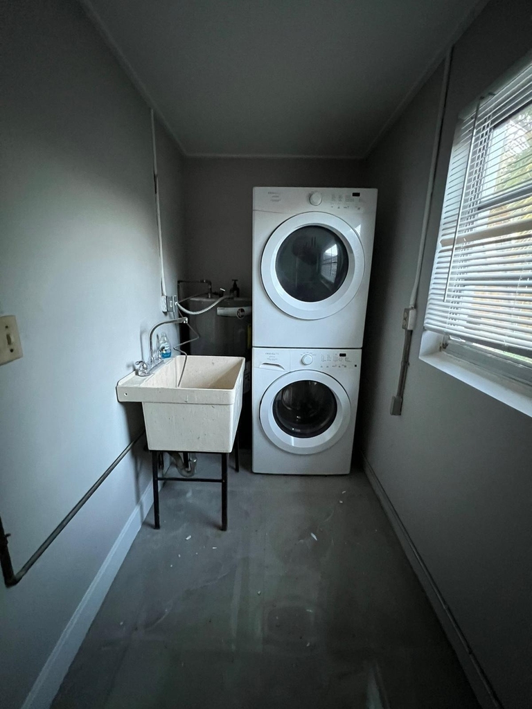129 Euclid Boulevard - Photo 14