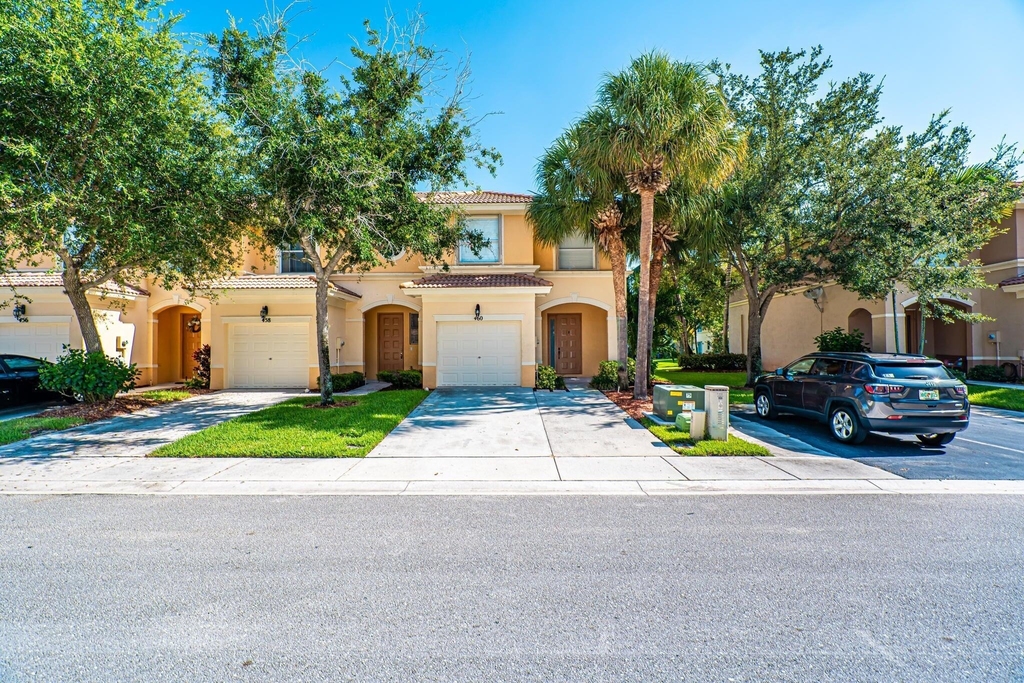 460 Rainbow Springs Terrace - Photo 36