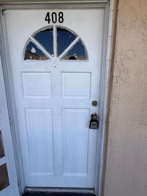 2830 Somerset Drive - Photo 1
