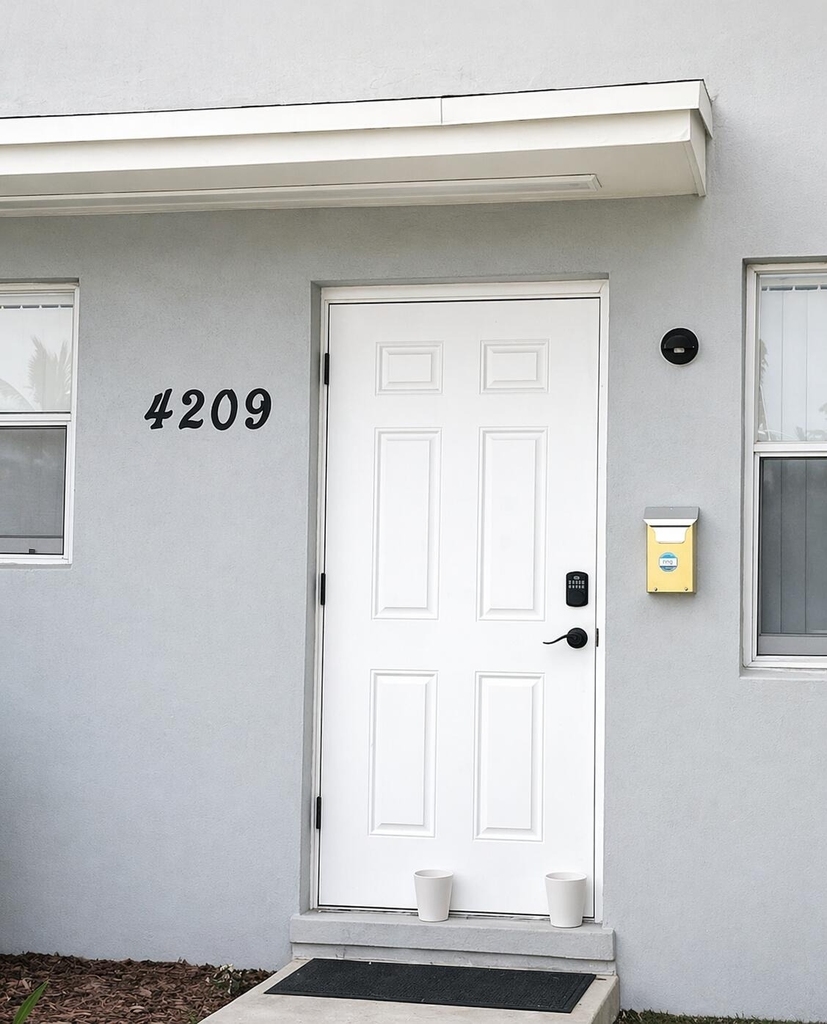 4209 S Olive Avenue - Photo 0