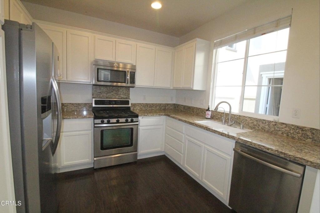 3139 Lisbon Lane - Photo 11