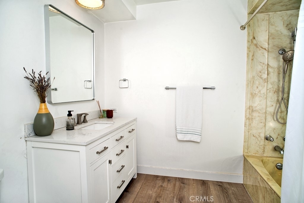 17249 Raymer - Photo 13