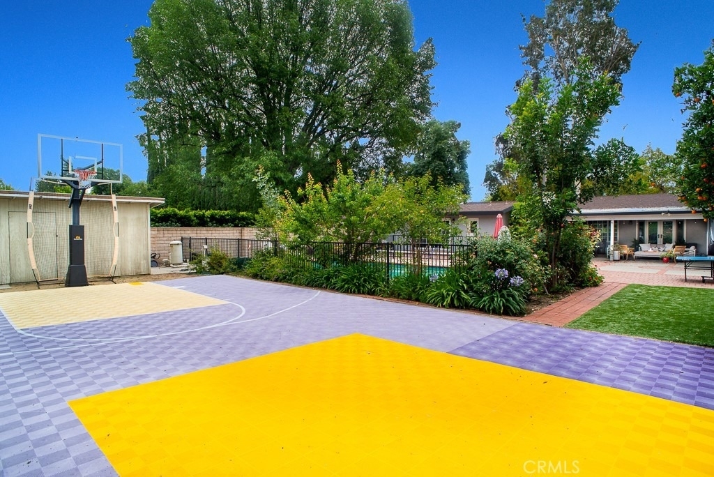 17249 Raymer - Photo 15