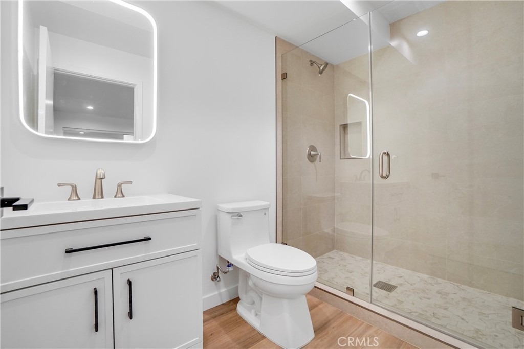 16120 Haynes Street - Photo 15