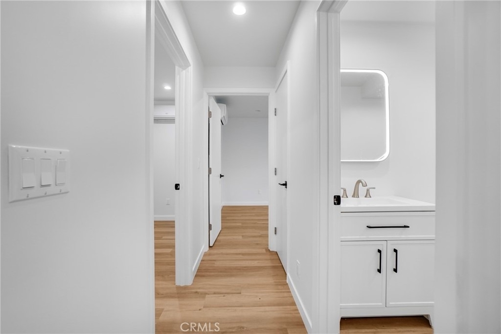 16120 Haynes Street - Photo 20