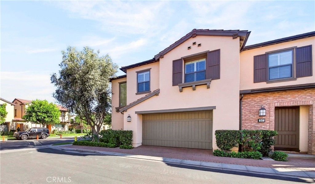 245 Rodeo - Photo 29
