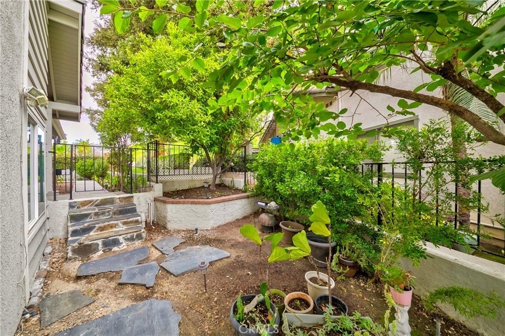 424 Sand Canyon - Photo 8