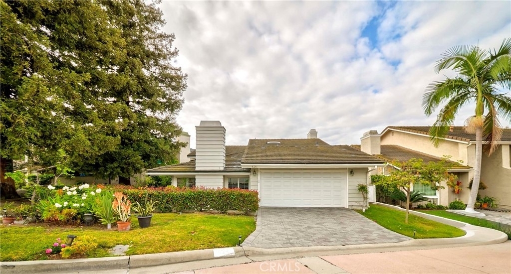 424 Sand Canyon - Photo 1