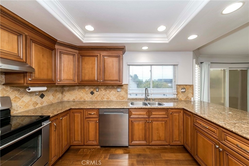 424 Sand Canyon - Photo 17