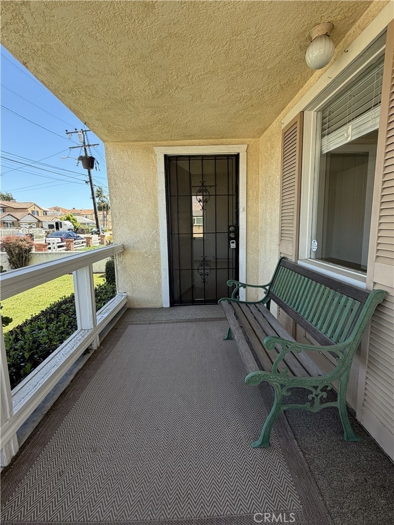 18131 S 3rd - Photo 2