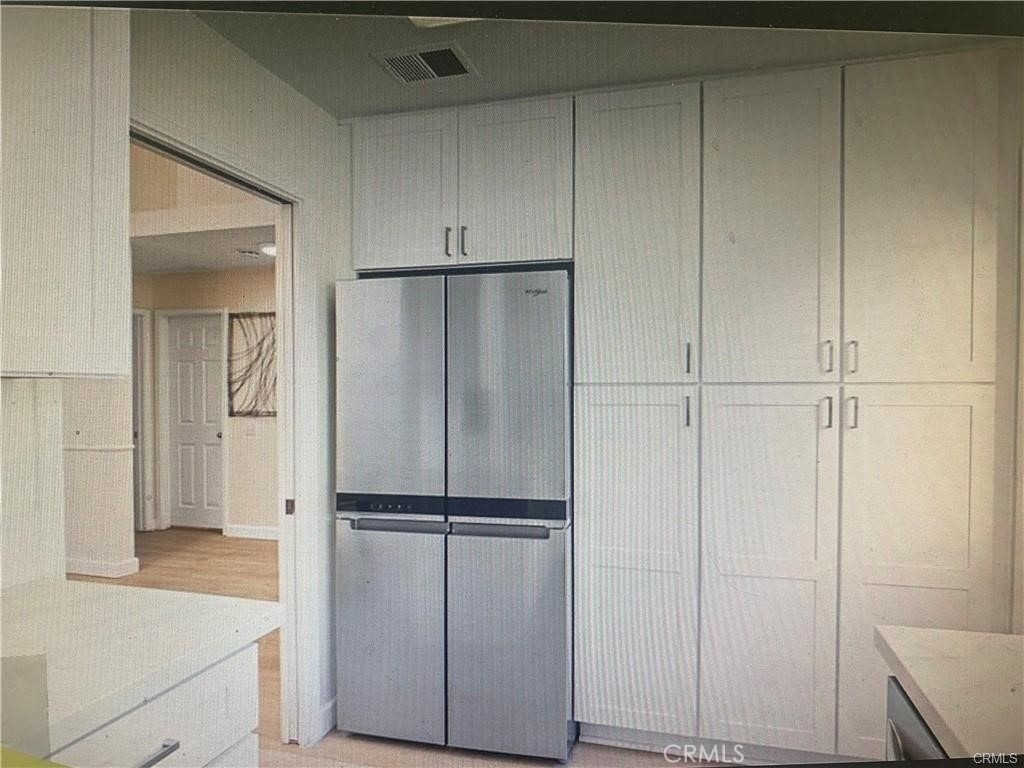 5 Wellesley - Photo 1