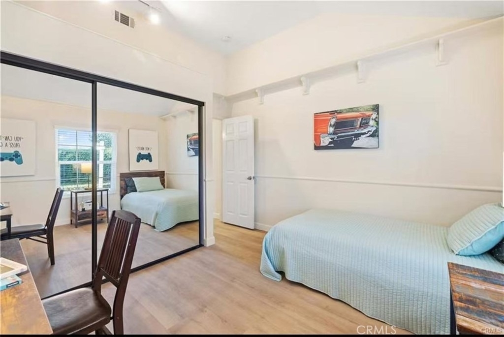 5 Wellesley - Photo 3