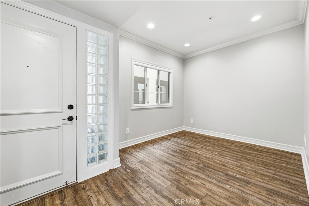 2243 Martin - Photo 2