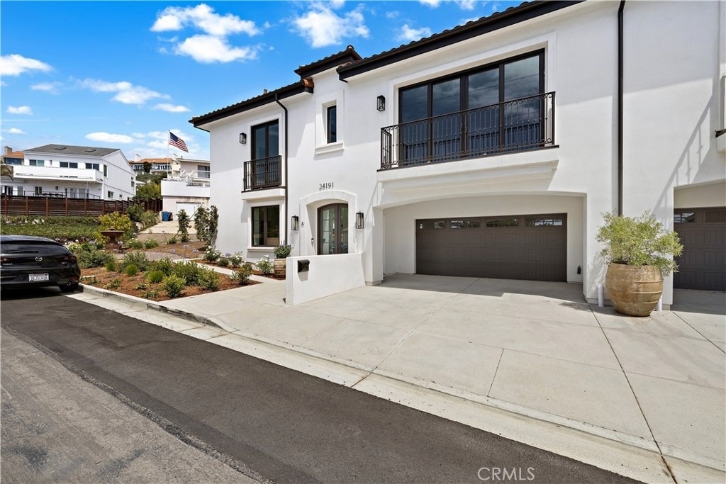34191 San Mareno - Photo 2