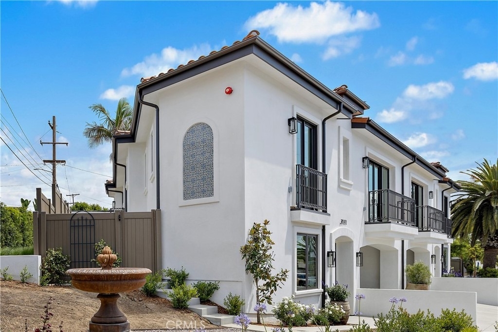 34191 San Mareno - Photo 0