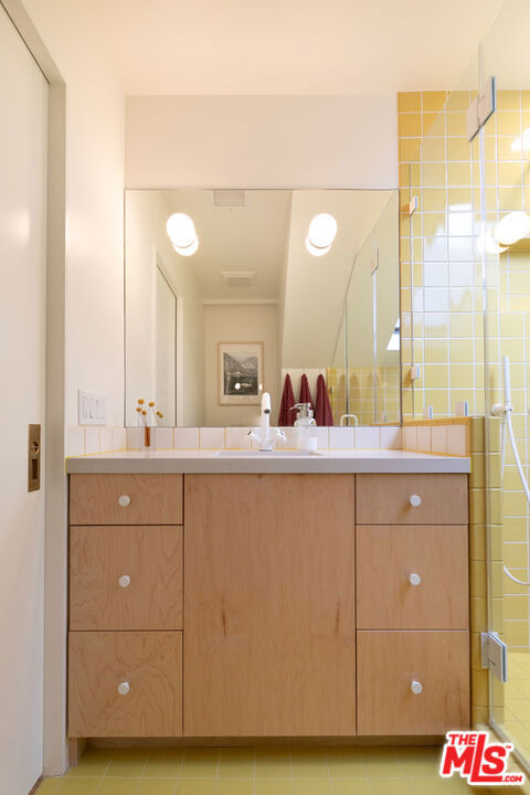 5676 Hub Street - Photo 46