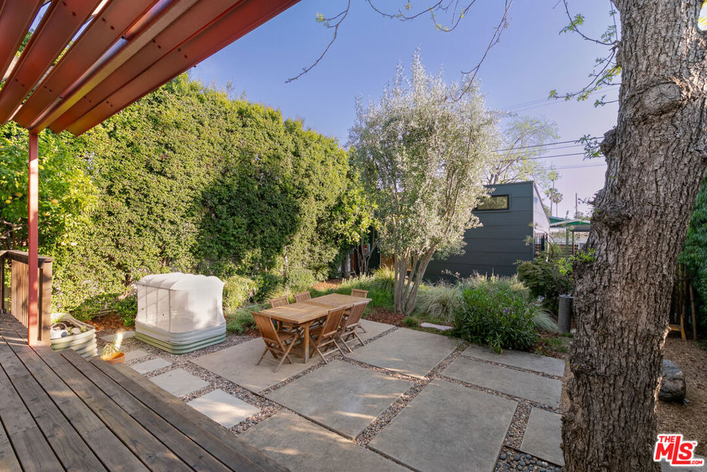 5676 Hub Street - Photo 53