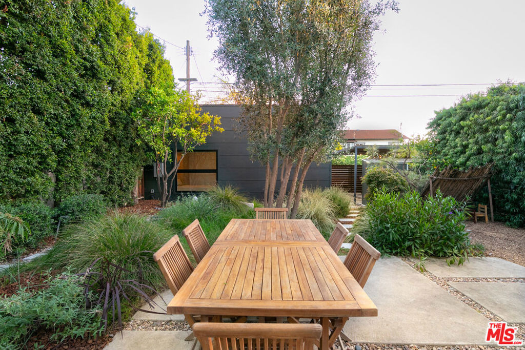 5676 Hub Street - Photo 55