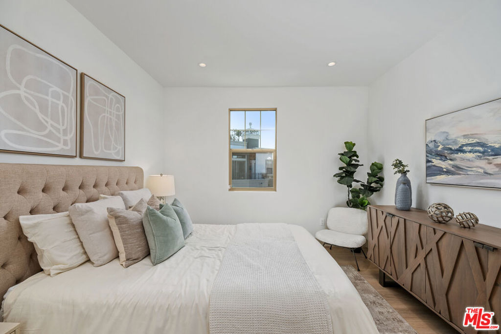 130 S Sepulveda Boulevard - Photo 40