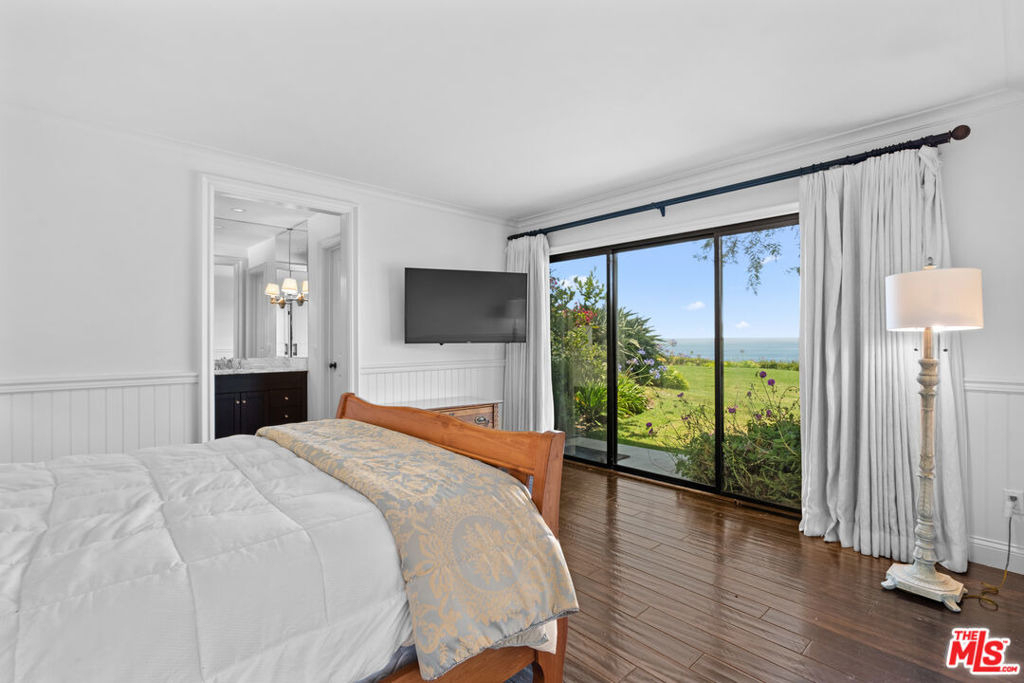 29700 Zuma Bay Way - Photo 8