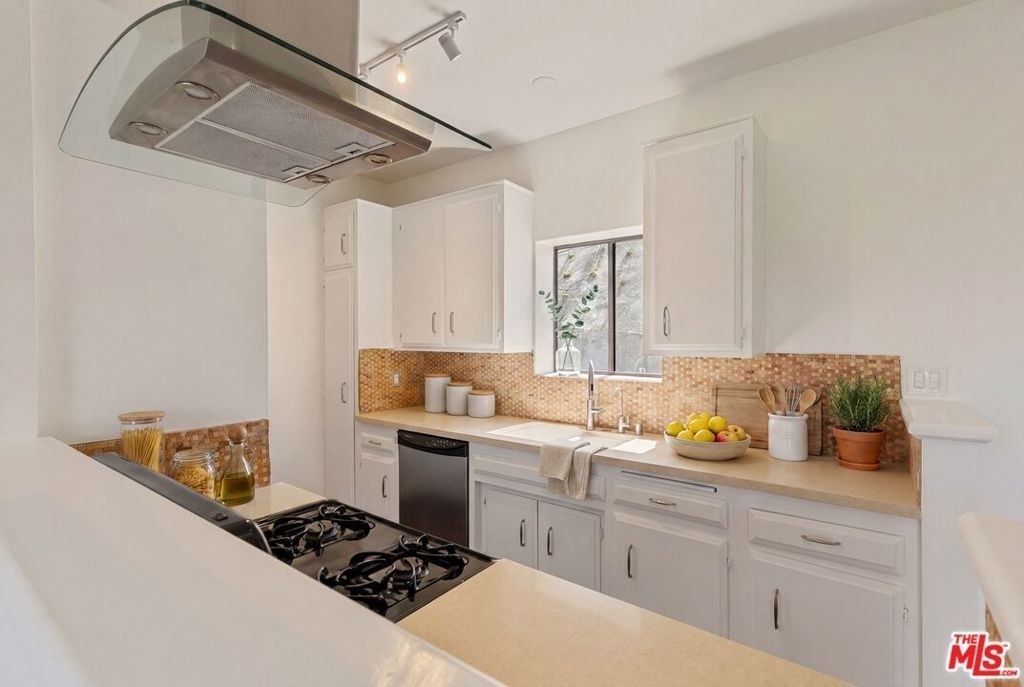 2013 Cyprean Drive - Photo 8