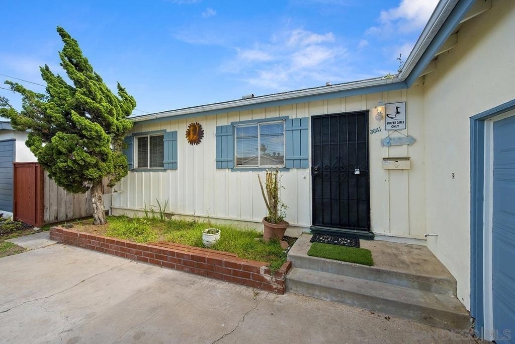 3641 Martha St - Photo 3