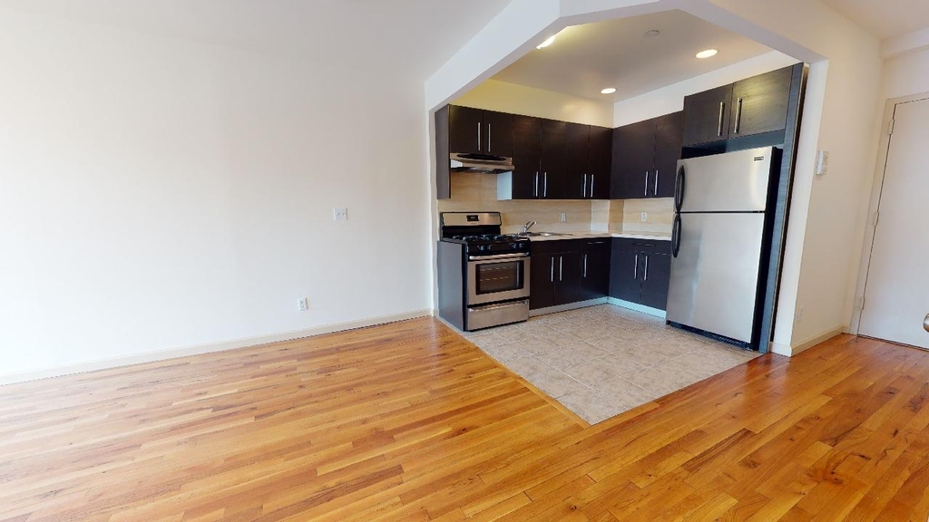 67-13 Austin Street - Photo 5