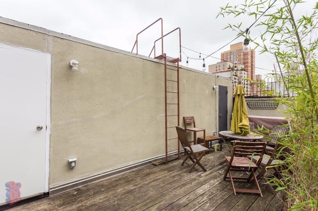West 51st Street - Photo 3