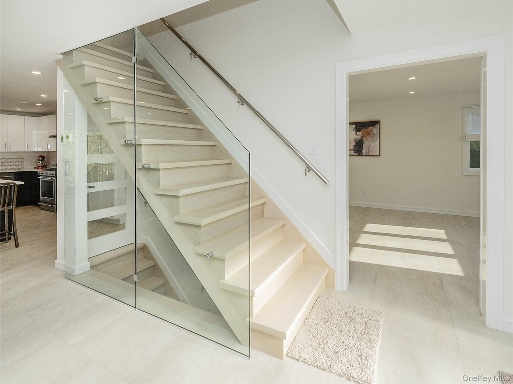 27 Pine Street - Photo 24