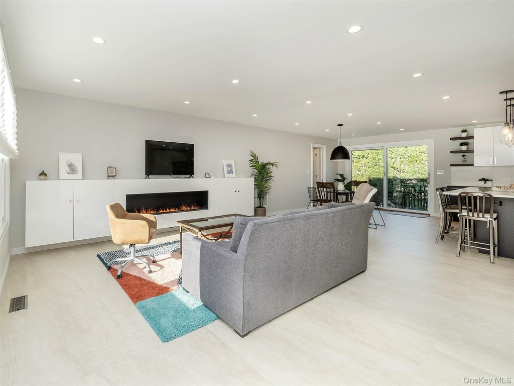 27 Pine Street - Photo 6