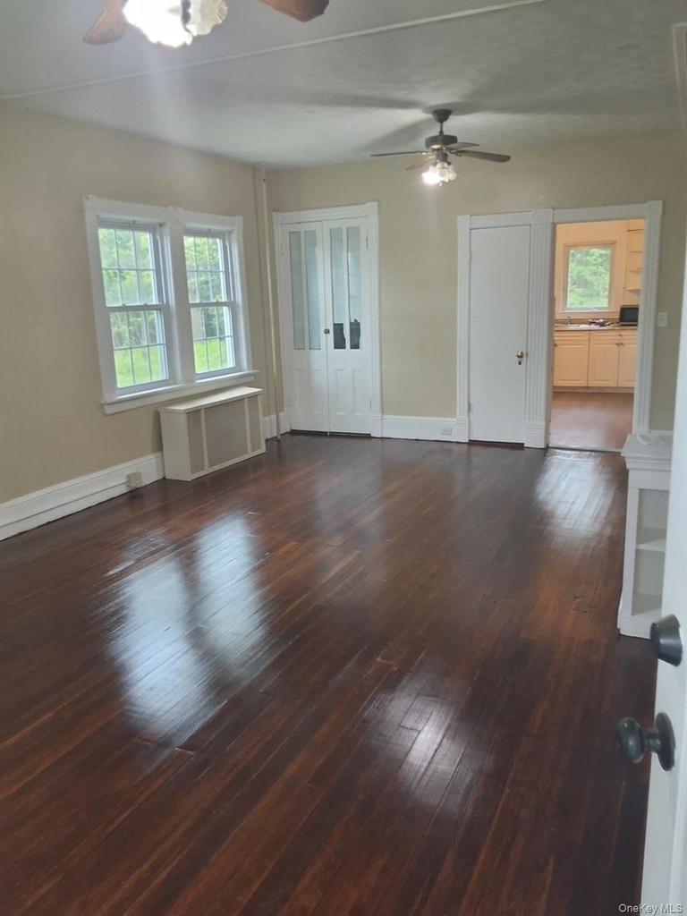 572 Union Avenue - Photo 4