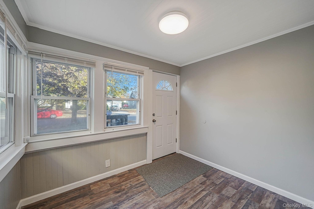 158 Oldfield Avenue - Photo 13
