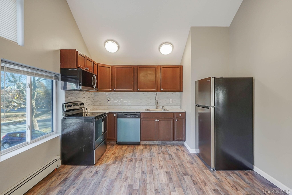 158 Oldfield Avenue - Photo 6