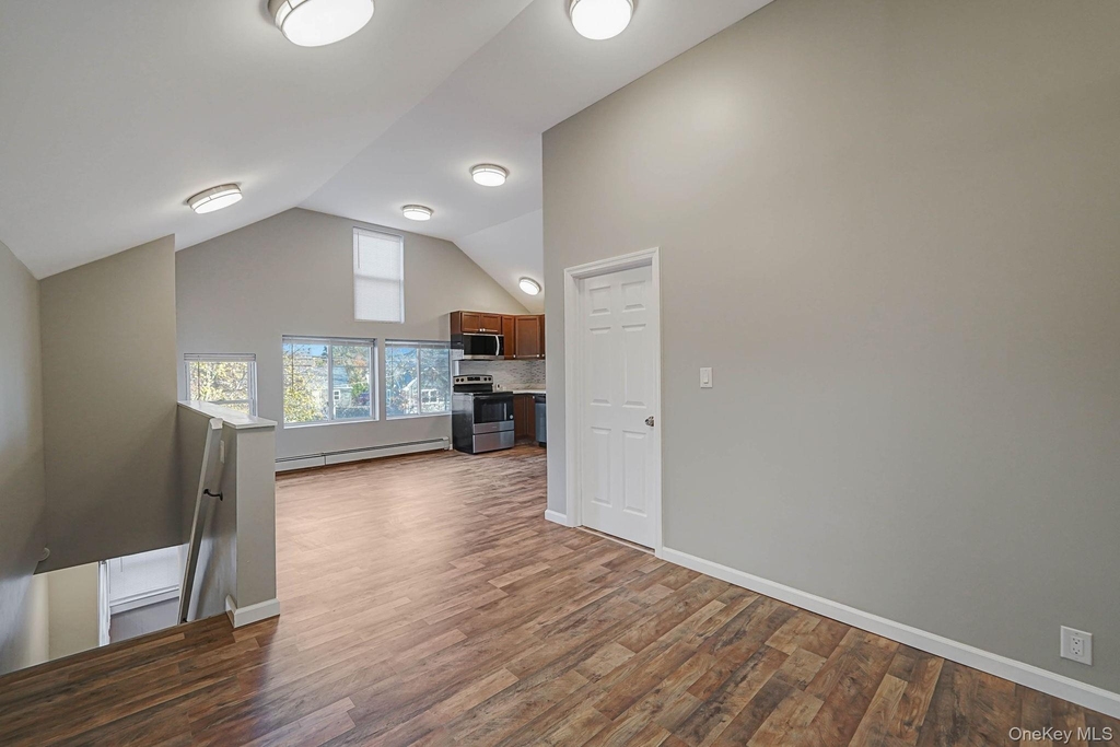 158 Oldfield Avenue - Photo 4
