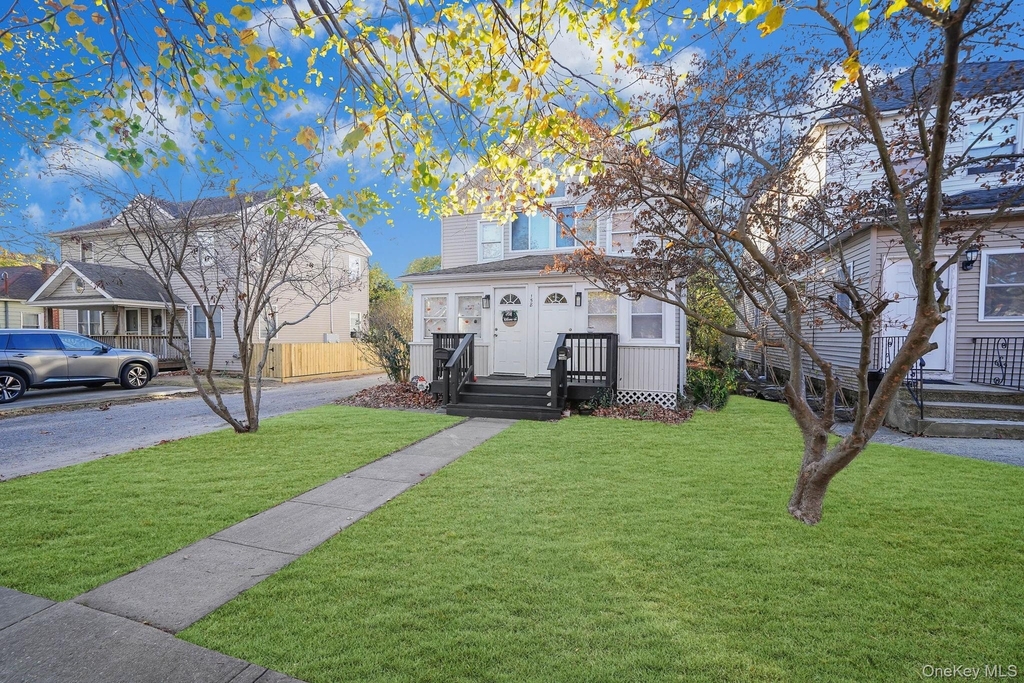 158 Oldfield Avenue - Photo 1