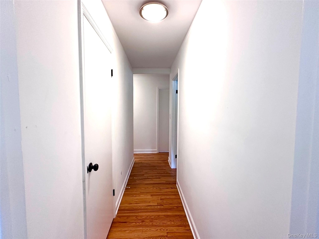 171 Roosevelt Road - Photo 3