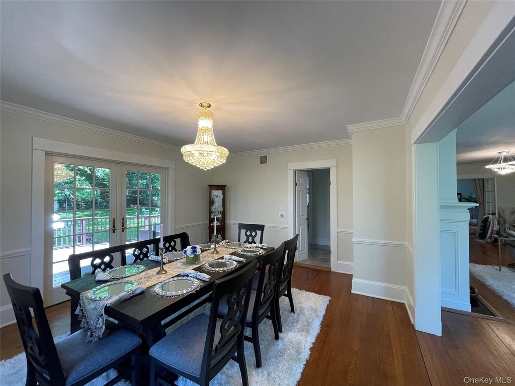 38 Gedney Park Drive - Photo 4